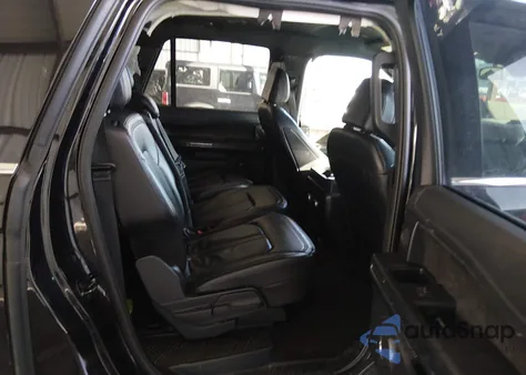 2021 Ford Expedition Limited Max z USA, uszkodzony, nr VIN 1FMJK1KT6MEA17160